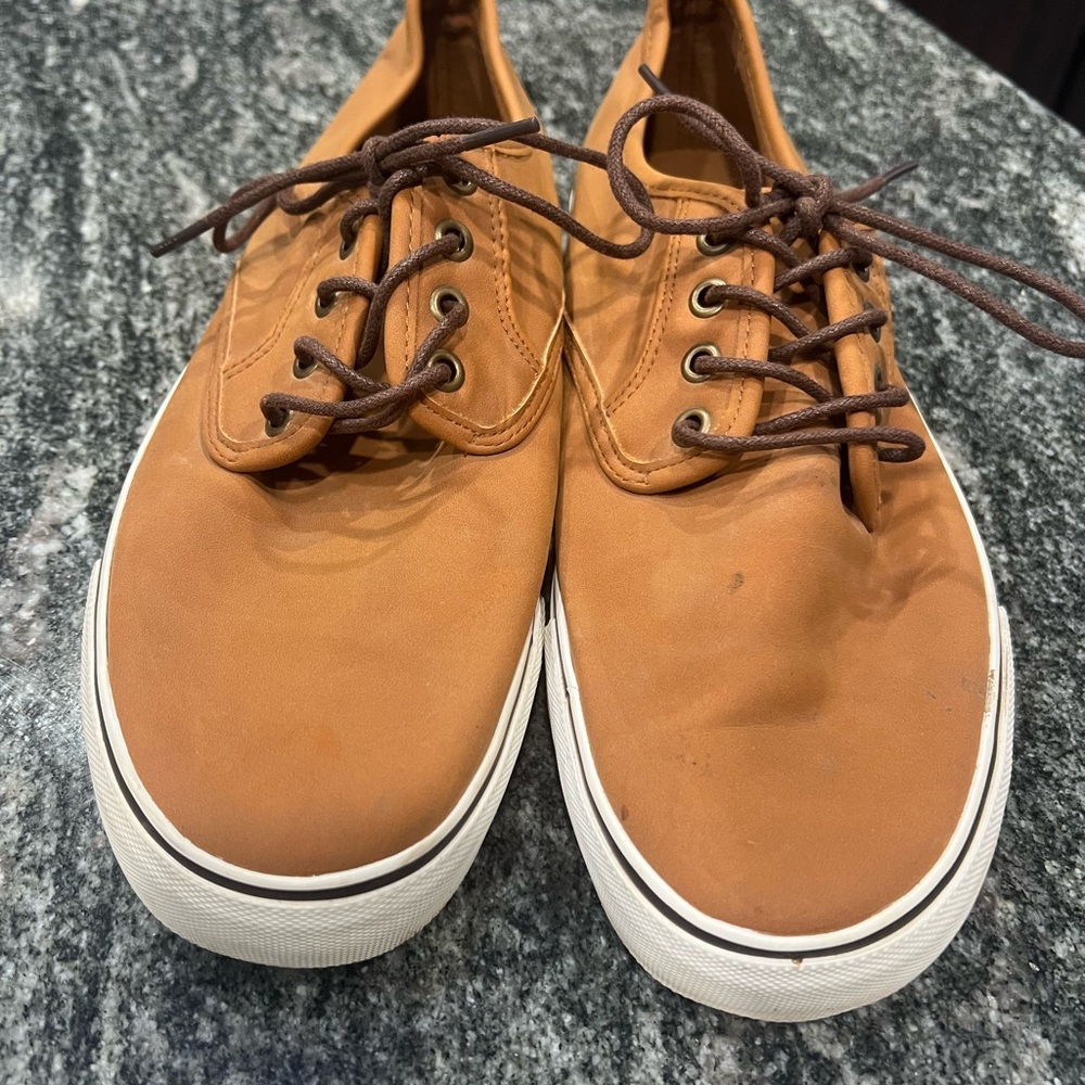 * 4/$20
Men’s Tan Dress Shoes Size 8